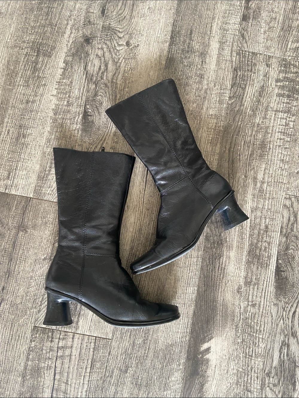 Mid-calf leather boot